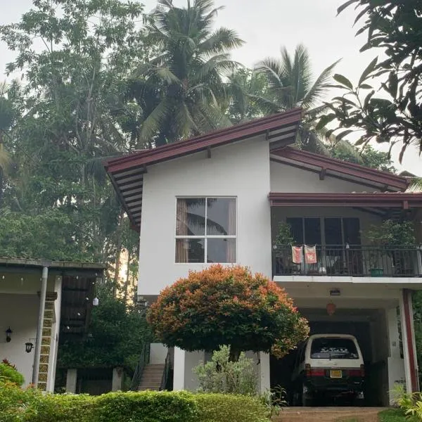 Wasa Villa, hotell sihtkohas Kalutara