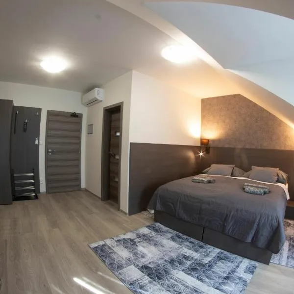 VALLA penzión & reštaurácia, ξενοδοχείο σε Malacky