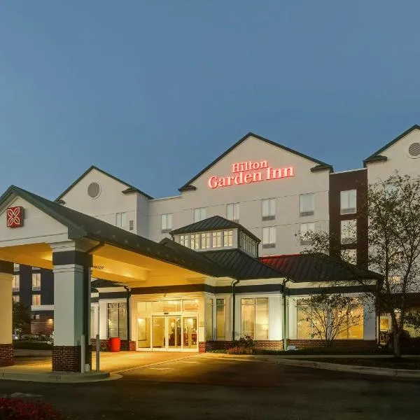 Hilton Garden Inn Indianapolis Airport, khách sạn ở Plainfield