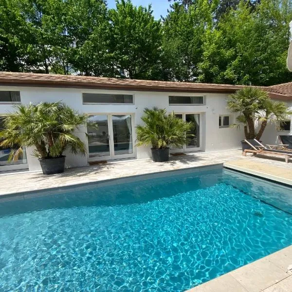 Residence Mont-Blanc Poolhouse, hotell Genfis