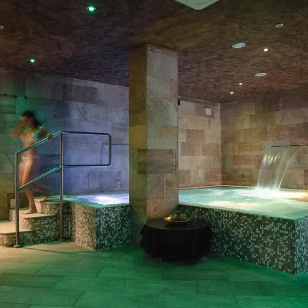 Hotel Costazzurra Museum & Spa, khách sạn ở San Leone