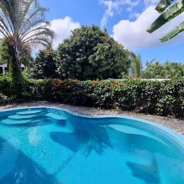 Villa Hélèna Chalets, hotel v destinaci Sainte-Marie