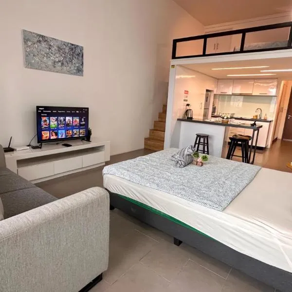 KL Sentral Loft, EST Bangsar #6, LRT, hotel in Kuala Lumpur