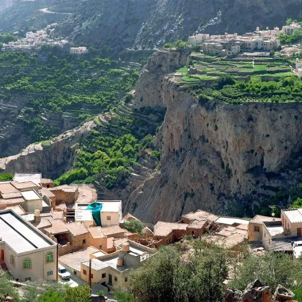 الشرف Alsharafh、Al ‘Aqarのホテル