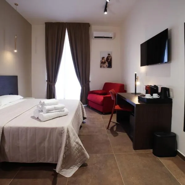 Sciuscià beb spaccanapoli, hotel in Naples