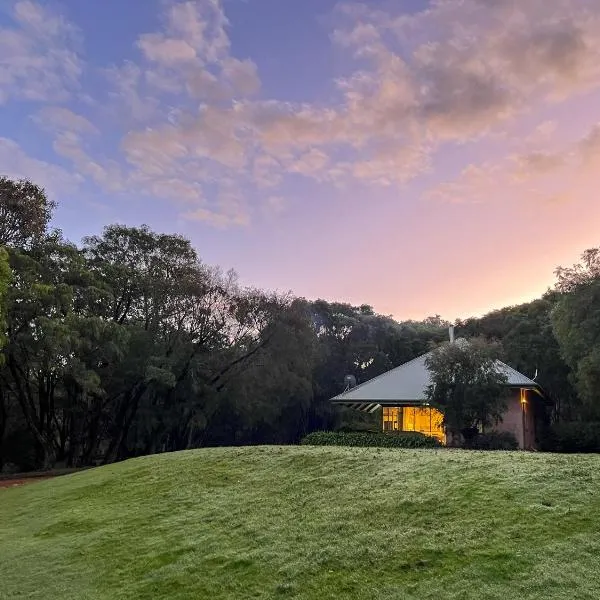 Waterfall Cottages, hôtel à Margaret River Town