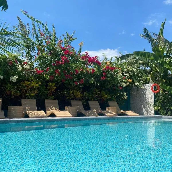 Vailtin Home Point, hotel in Moalboal