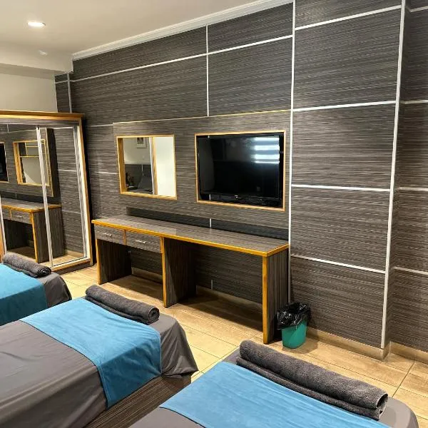 ArwaHotel Apartments اروى للشقق الفندقية, ξενοδοχείο στην Άκαμπα