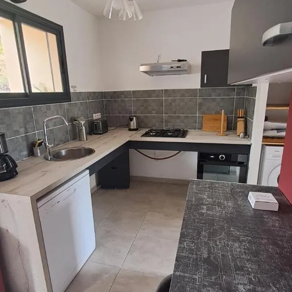 La Kay Sicrié avec spa, ξενοδοχείο σε Saint-Pierre