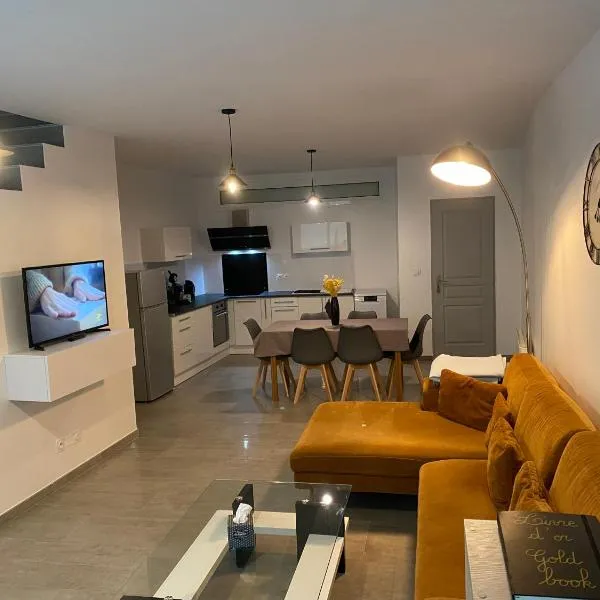 Le Cristallin gîte plein coeur de Chablis, hotel in Chablis