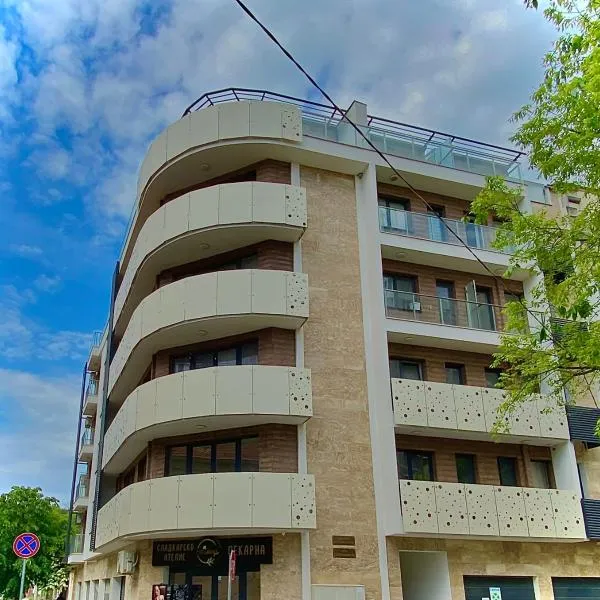 AVRORA SUITE, ξενοδοχείο στη Βάρνα