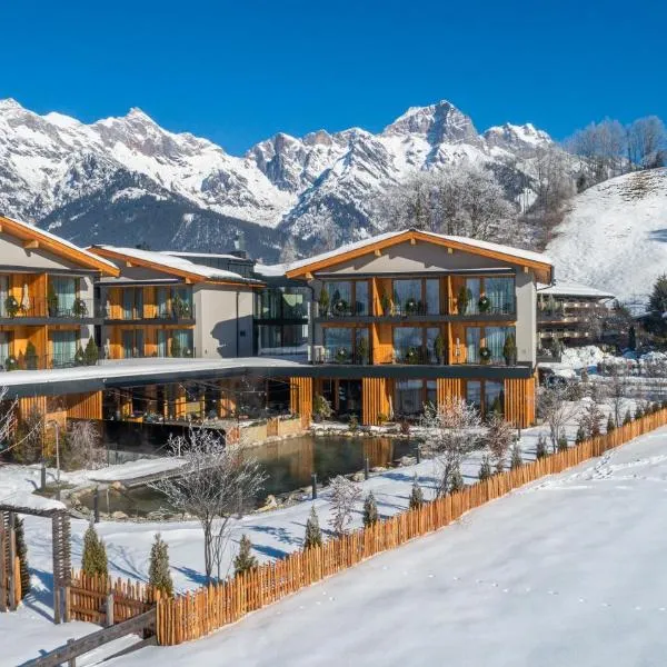 Wellness und Brunch Hotel MorgenZeit beheizter Naturteich Genuss Frühstück bis 13 Uhr Hochkönig Sommercard, hotel din Maria Alm am Steinernen Meer