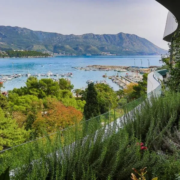 Royal Gardens Paradise, Hotel in Budva