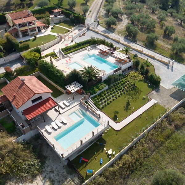 Aracelia villas with private pool