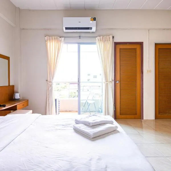 GO INN Suvarnabhumi Airport Bangkok, hotel in Lat Krabang