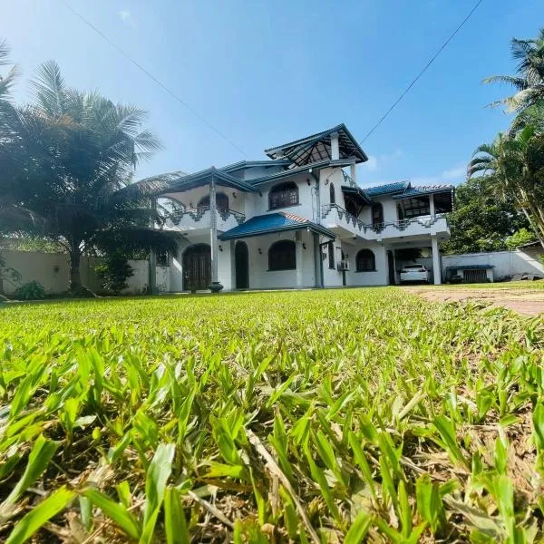 Pasidu Villa, hôtel à Kalutara