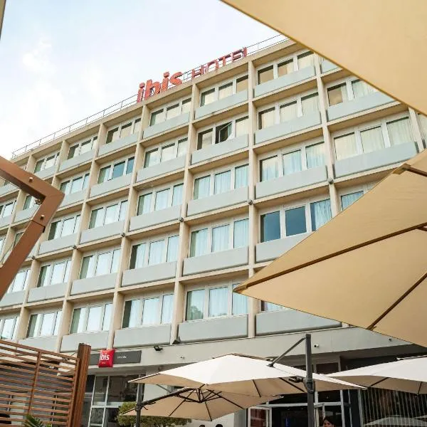 Ibis Alès Centre Ville, hotel in Alès