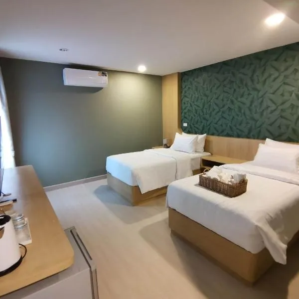 Soi9 poshtel, hotel in Chiang Mai