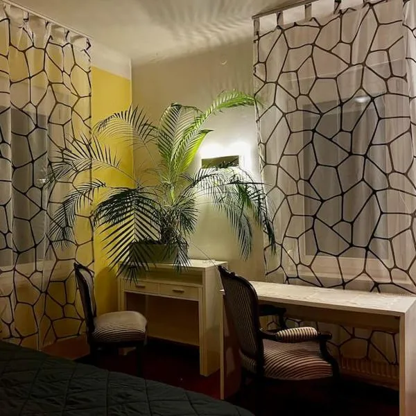 nah zur S-Bahn und Altstadt, hotel em Esslingen