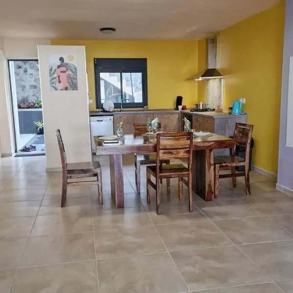 Bel horizon M&J location voiture sur demande, hôtel à Saint-Paul