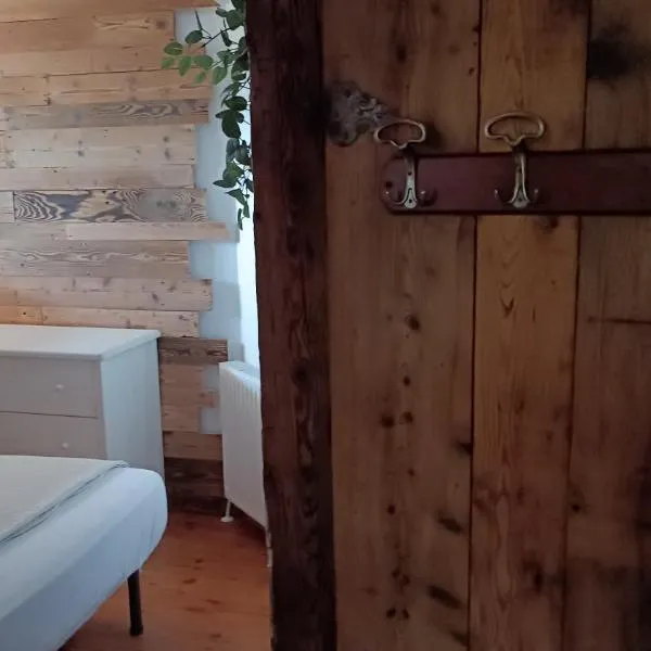 Casa Lazer, hotell i Tonadico