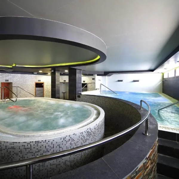 Apartahotel & Spa Jacetania, hotel in Jaca