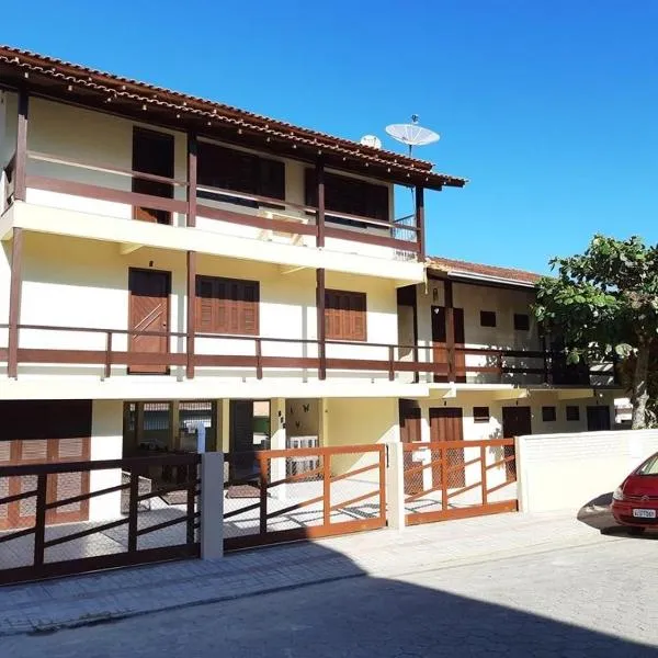 Residencial 305 - Localização privilegiada à 5min da praia, hotel di Bombinhas