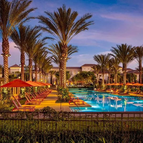 Luxury Irvine 2Bedrooms 2Bathrooms kitchen Pool apartment, Hotel in Irvine