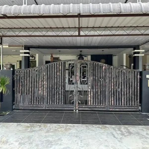 Pa&Ma HomeStay Kulim 4R3B fully aircond, hôtel à Kulim