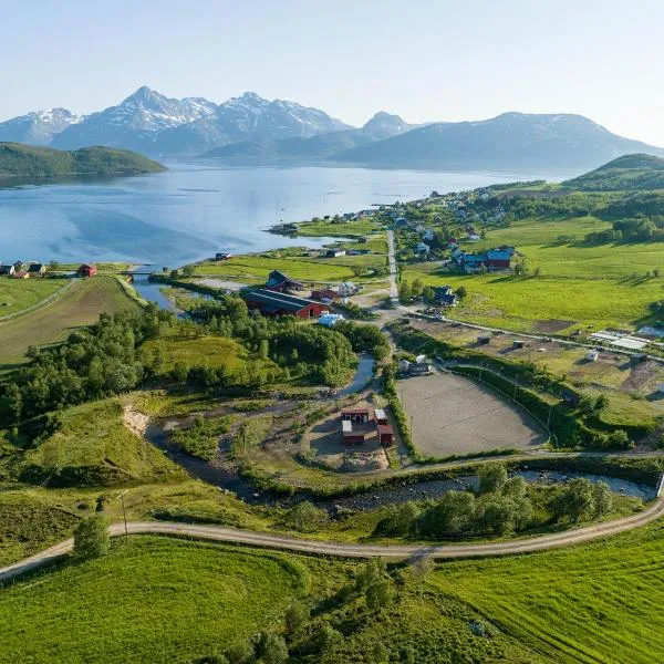 Storjord Farmstay Ranchhouse, ξενοδοχείο σε Kvaløya