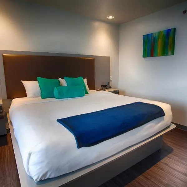 Z Loft Extended Stay Hotel, hotel in Saint Robert
