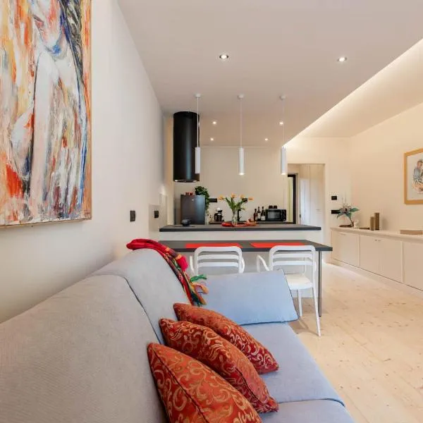 Loft Marina, hotel in Fossano