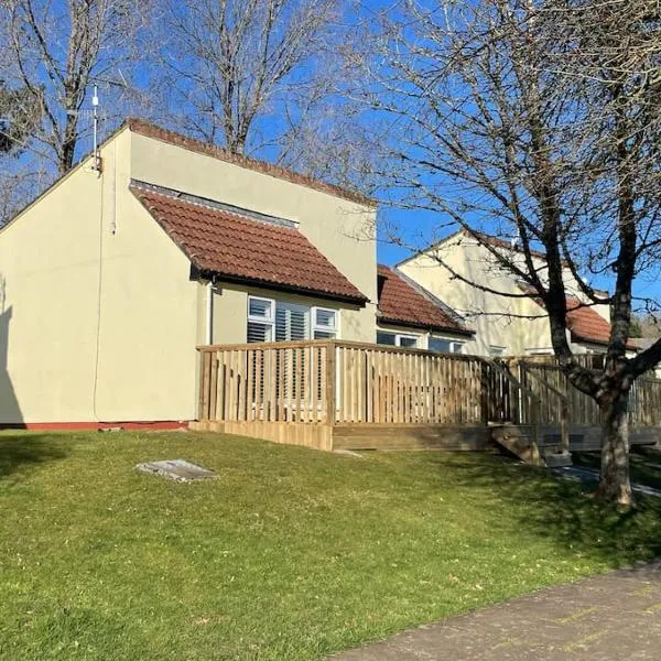 Frankie's Holiday Lodge, hotel in Gunnislake