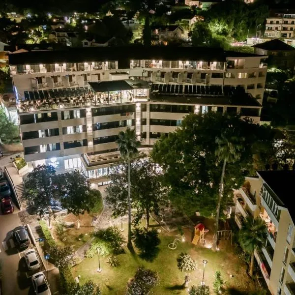 HOTEL TALIA, hotel in Herceg-Novi