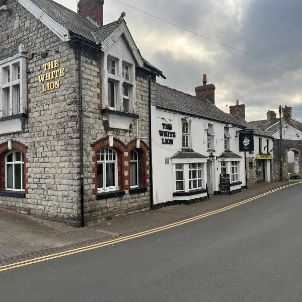 The White Lion Hotel, hotel em Bridgend