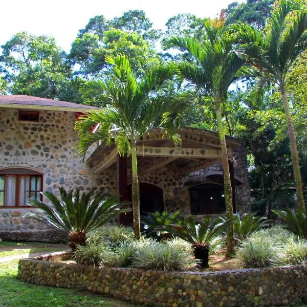 Casa Cangrejal B&B Hotel, hotel u gradu La Seiba
