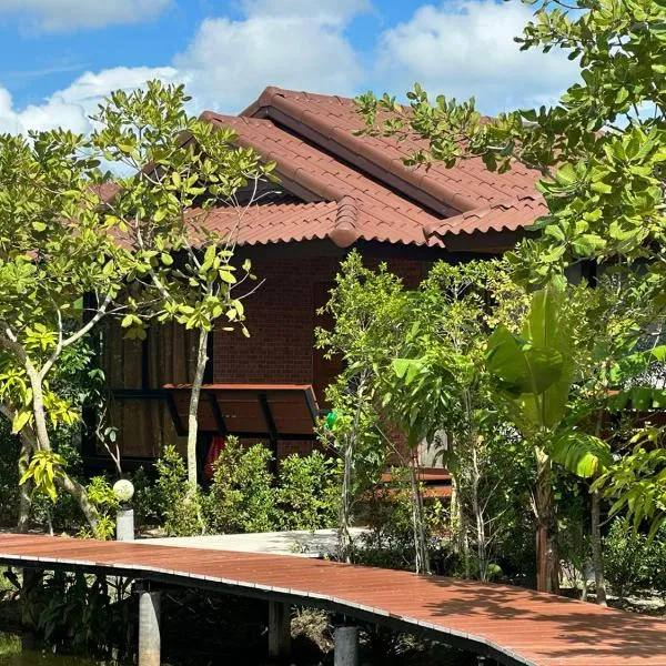 The Beatles Lagoon, hotel in Ban Na Bon