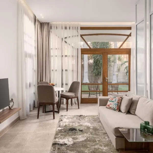 Livingville Nine, hotel in Cairo