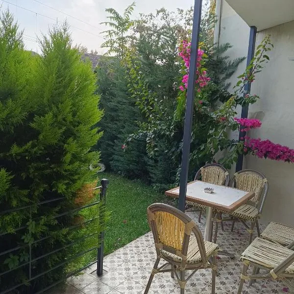 Efzen hotel, hotel in Istanbul