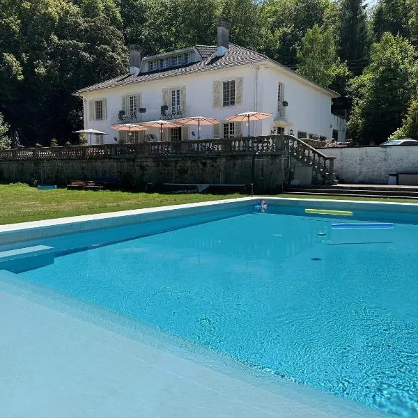 Villa Moncoeur, hotel v destinaci Remiremont