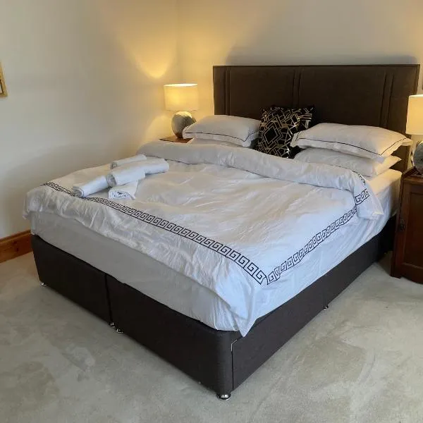 Brackfield House Deal 49, hôtel à Killaloo