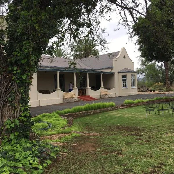 Roode Bloem Farm House, hotell sihtkohas Graaff-Reinet