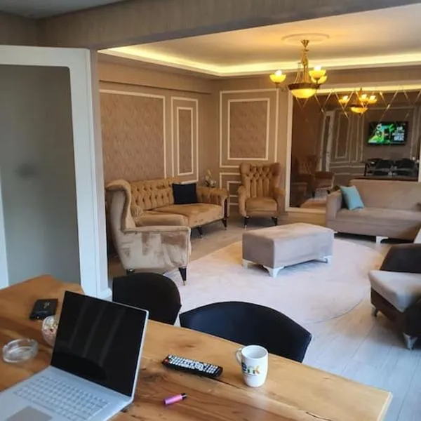Şehir Merkezinde Otel Konforunda Family House, hotel in Sivas