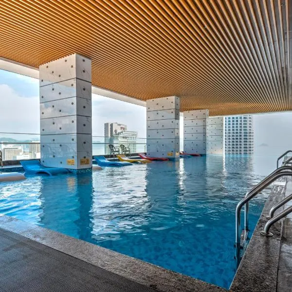 S Lux Apartment Virgo, hotel v Nha Trangu