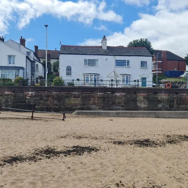 Sea-Quinn Views, hotel in Wallasey