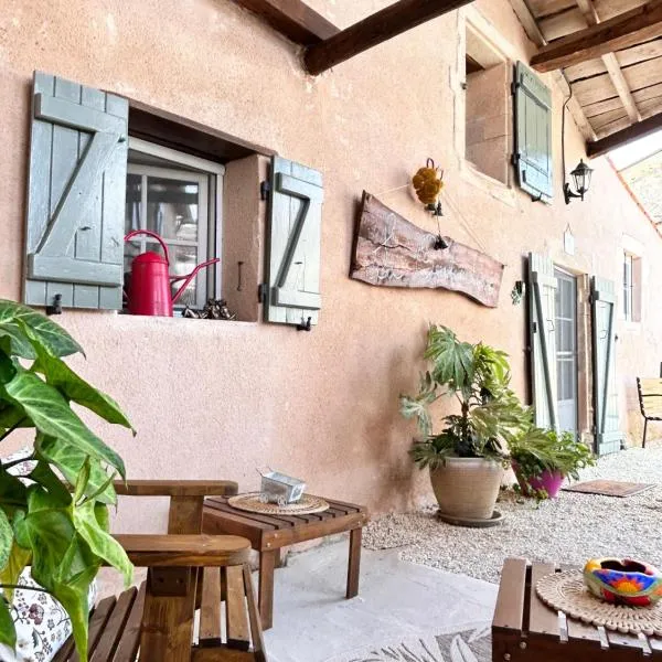 La Berlandière un petit coin de paradis, hotel v destinaci Taillant