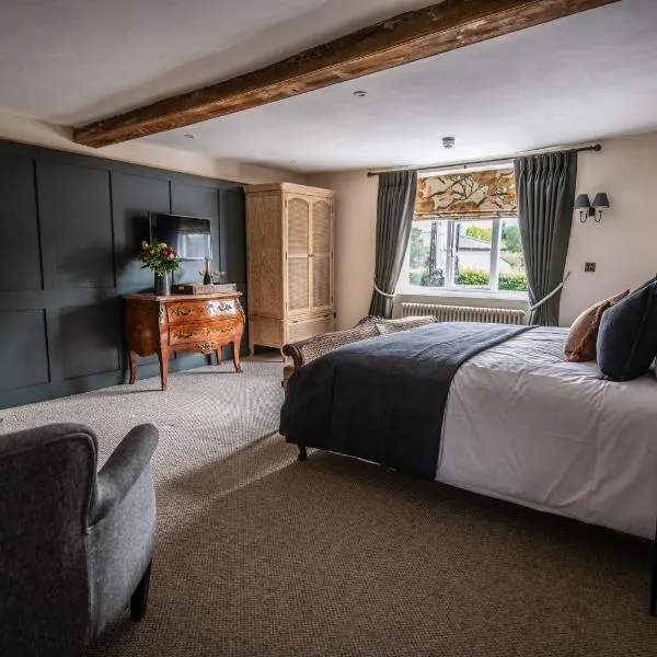 The Lion, hotel in East Bergholt