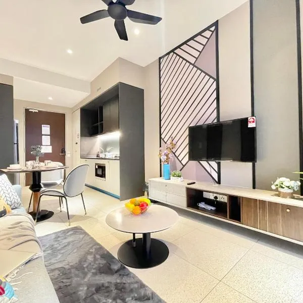 Modern 2B2B apt near Mid Valley - Wifi - Infinity Pool - Gym, ξενοδοχείο στην Κουάλα Λουμπούρ