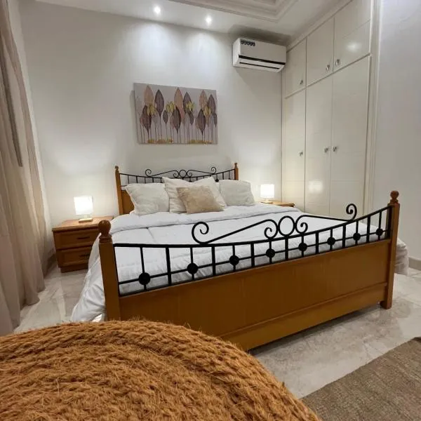 Sublime duplex au Bardo Tunis, hotel v destinaci Le Bardo