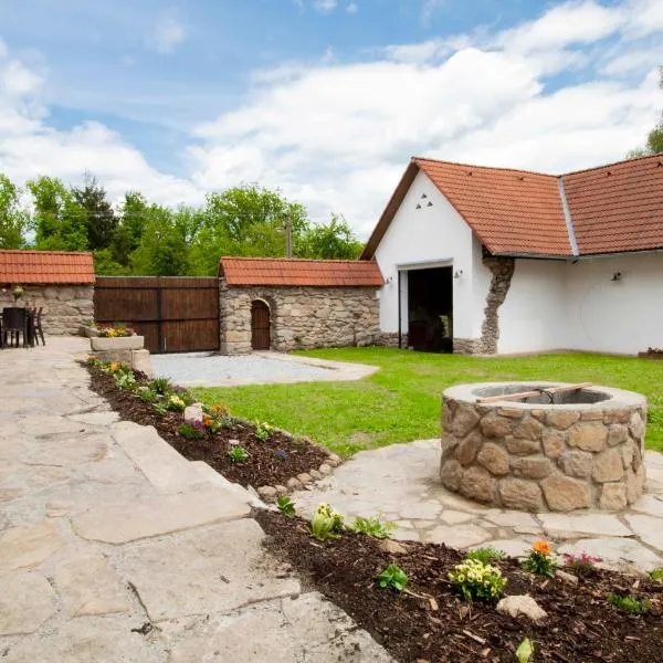 Residence Klažary u Žumberka - Terasové apartmány, hotel v destinaci Kamenná